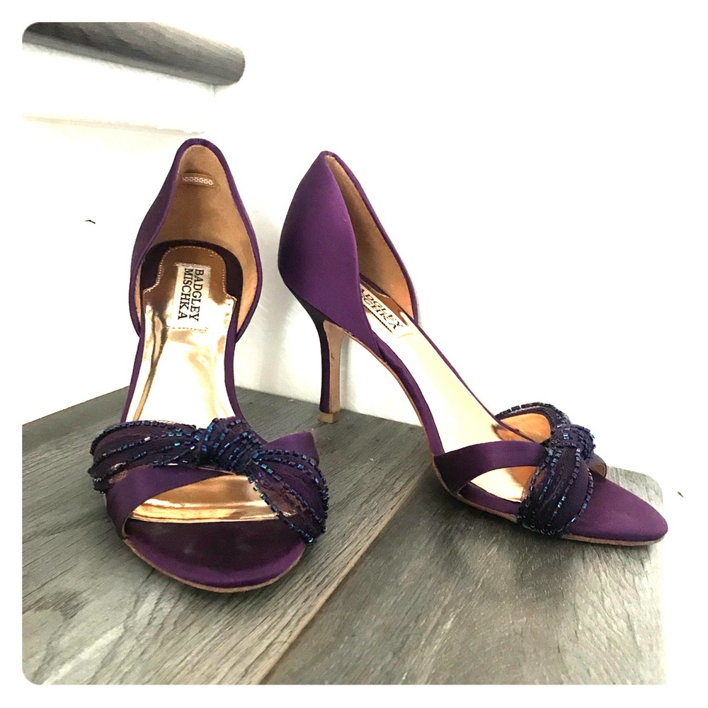 HARD TO FIND Badgley Mischka heels